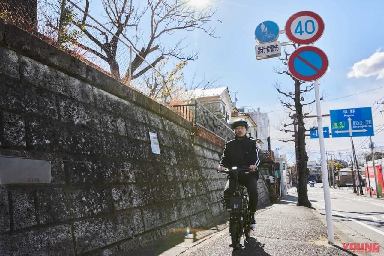 SWALLOW MOPERO mini cargo|免許不要/ペダルなし/ガソリン代ゼロ。電気代10円で30キロ走る驚異の特定小型原付モペットの積載力が凄すぎる!【モペロ ミニ・カーゴ】