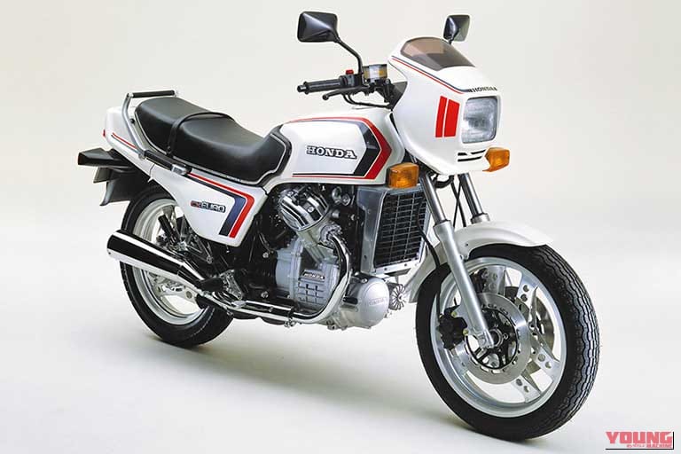 ホンダのCX-EURO｜「バックミラー越しでもひと目でわかる…」日本では滅多に見ない45年前の激レアホンダ車。同社初のターボ搭載モデルとしてとんでもないスペックを実現した［CX500 TURBO］