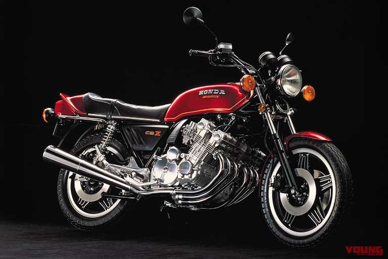 1978年に登場した、ホンダのCBX（1000）の右サイドを写した写真｜「迫力がスゴい…」日本が世界に誇る歴史的名車。登場から48年を経た今もなお色褪せない。6気筒エンジンの圧倒的な存在感が印象的な［ホンダ・CBX 1000］