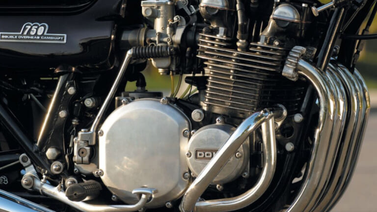 零戦にあやかった名を持つ空冷直4DOHC。カワサキZ1/Z2に秘められた、美しき「内プレス」とモノづくりの真実と歴史総解説