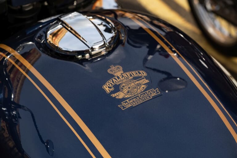 ROYAL ENFIELD BULLET650|クラシックを極めた大排気量ツインヘリテイジ! 1954年創始の「タイガーアイ」とスチール外装を継承したロイヤルエンフィールド「BULLET 650」が8/7より国内予約スタート
