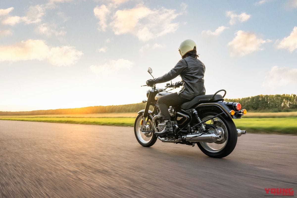 ROYAL ENFIELD BULLET650｜クラシックを極めた大排気量ツインヘリテイジ! 1954年創始の「タイガーアイ」とスチール外装を継承したロイヤルエンフィールド「BULLET 650」が8/7より国内予約スタート