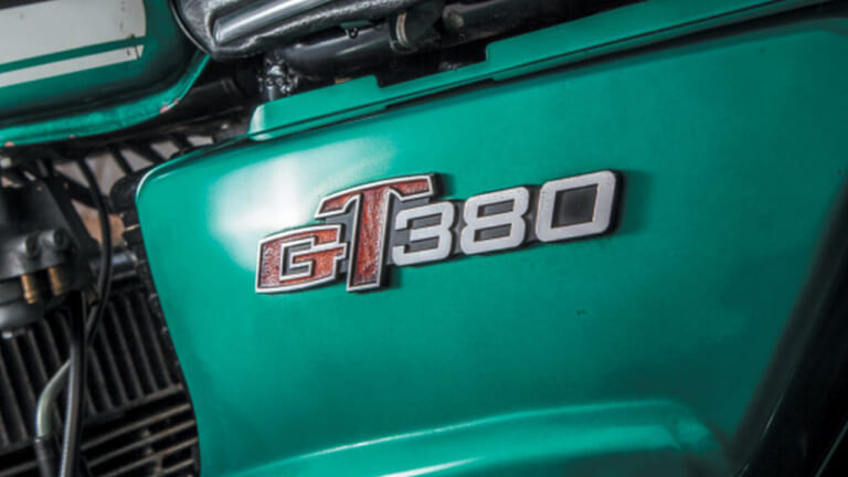 「4輪フロンテの技術があったから」スズキGT380の2スト3気筒&ロングホイールベースに隠された開発秘話【1971~1979】