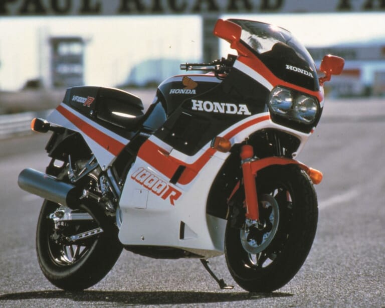HONDA VFR750R｜CRシリーズからRC30/RC45まで!! 高嶺の花だった「限定生産レーサー」の系譜【ホンダホモロゲ史1950~1990s】