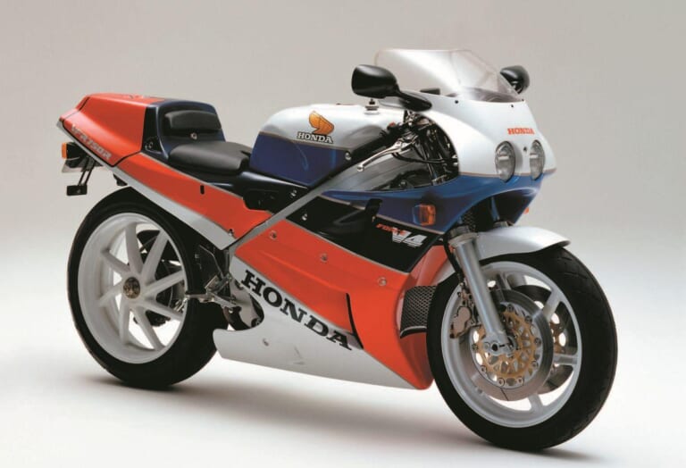 HONDA VFR750R|CRシリーズからRC30/RC45まで!! 高嶺の花だった「限定生産レーサー」の系譜【ホンダホモロゲ史1950~1990s】