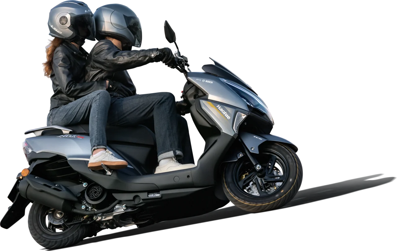 HAOJUE ADX125 Plus|頑丈なガードフレームとボックス装備もあり! ボッシュABSと日立TCSを搭載した125cc新型プレミアムスクーター「ADX125 Plus」が中国で登場【海外】