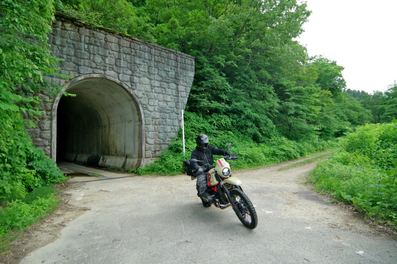 BMW R12G/S_ツーリング|【BMW R12G/Sでツーリング】魔物は現在も生きていた!