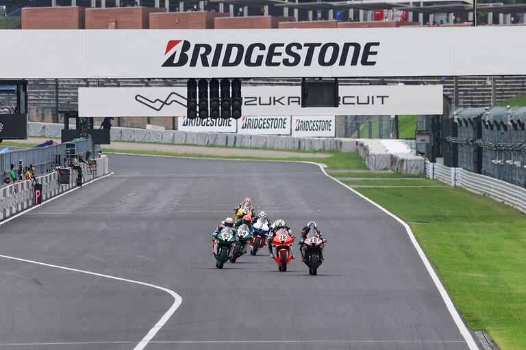 鈴鹿4耐｜鈴鹿4耐が2年振りに復活！新たな道を模索中