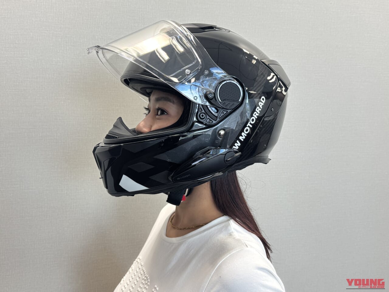 指出瑞貴　　サイン・ハウス｜「女優・指出瑞貴のバイク×音楽×コーヒーdiary(仮)」 その16～サインハウスオフィスへお邪魔してきた！なぜなら…ヘルメット◯個持ち込み？！笑 ～ 