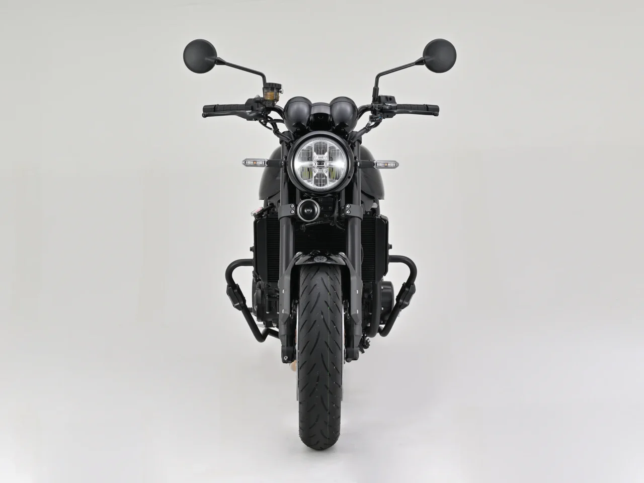 |Z900RSオーナー朗報! デイトナの大定番「パイプエンジンガード」がリニューアル。新型&2027年モデルまでまるっとカバー!