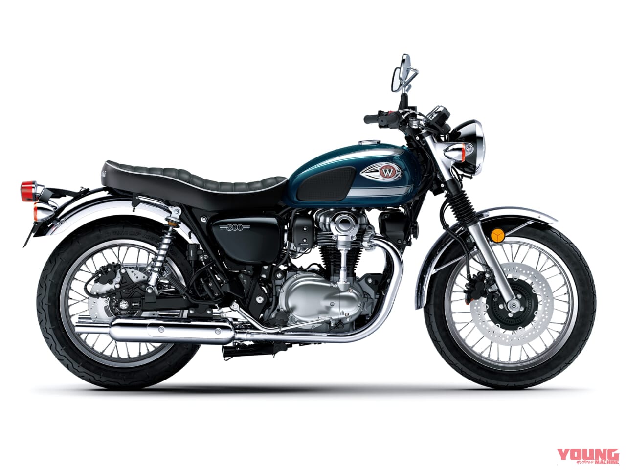 |カラーと熟成のスペックもそのまま! パールホワイト&ディープブルーのカワサキ「W800」2027年モデルが価格据え置きで発売