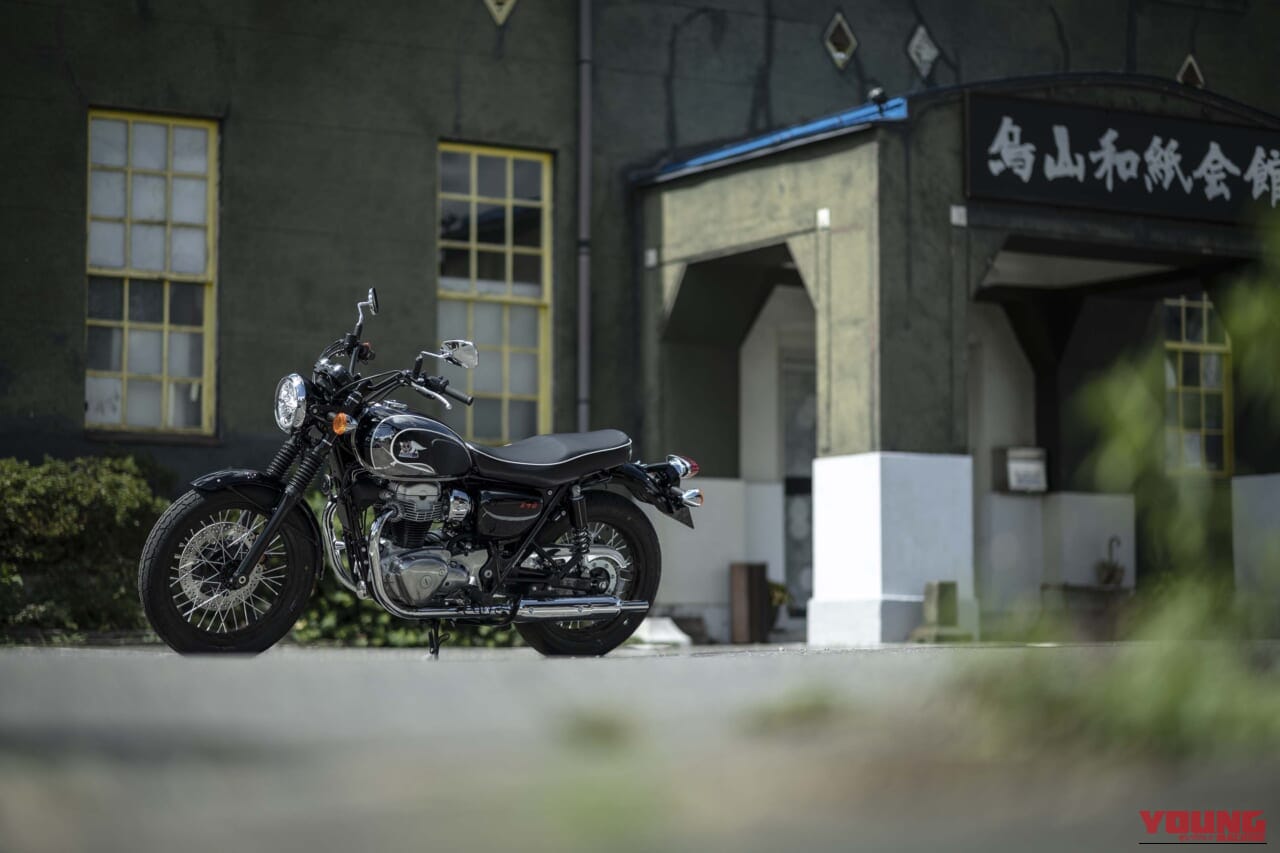 KAWASAKI MEGURO K3｜1924年からの血統を継ぐクラシック! 漆黒リム＆タンクスタイルを踏襲した「メグロK3」2027年モデルが価格据え置きで発売