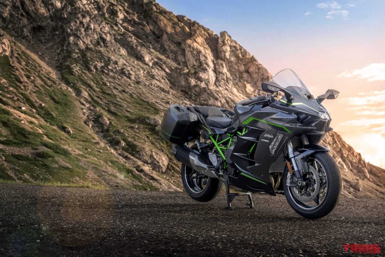 KAWASAKI Ninja H2 SX SE｜驚異の200馬力スーパーチャージャーに前車追従クルコンに電子制御サス! カワサキの最高峰ツアラー「Ninja H2 SX SE」2027年型が価格据え置きで登場