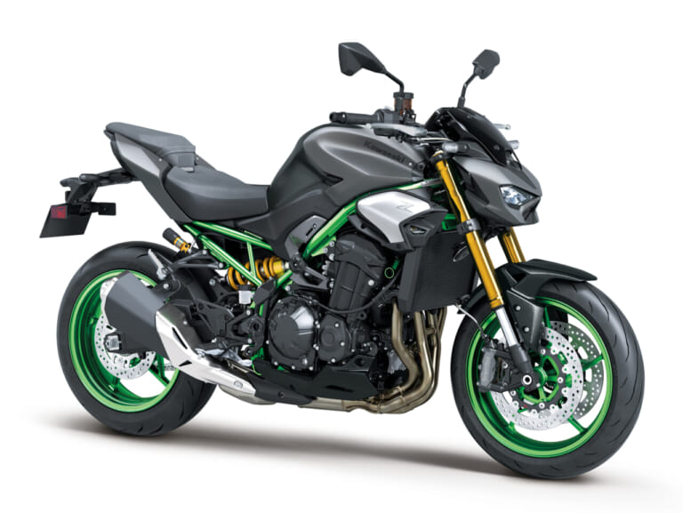 KAWASAKI Z900SE|キャリパー文字に宿る最新仕様! 日本に適したシート高810mmを維持した4気筒スーパーネイキッド、カワサキZ900シリーズに2027年モデルが登場