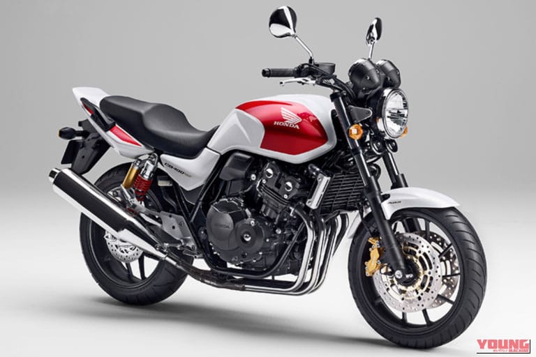 CB400 SUPER FOUR｜「スペック競争はもういいよ…」普通二輪免許で乗れる4気筒の名車たち！ 多彩なデザインで見るだけでも楽しい12車種を一挙紹介！