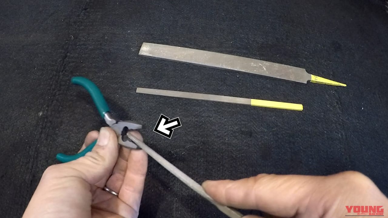 【工具は七変化】冬の指挟みよサラバ! ダイソーのペンチを削って専用チェーンプライヤーを自作する裏ワザ｜【工具は七変化】冬の指挟みよサラバ! ダイソーのペンチを削って専用チェーンプライヤーを自作する裏ワザ