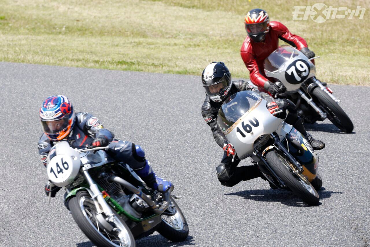 ｜CBX?TZR?ノートン？エグリ! 誰でもどんなスキルでもサーキットを満喫できる走行会イベントで見つけた、個性豊かな絶版車たち