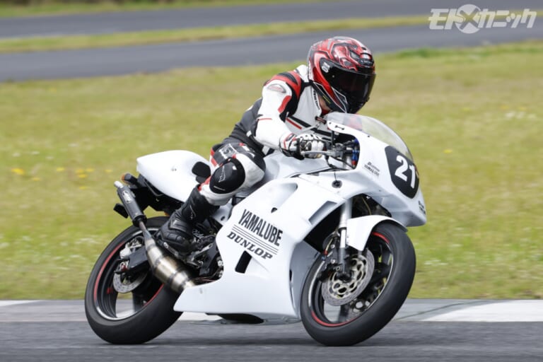オーヴァーレーシングプロジェクツ|アストライド|参加車|CBX?TZR?ノートン?エグリ! 誰でもどんなスキルでもサーキットを満喫できる走行会イベントで見つけた、個性豊かな絶版車たち