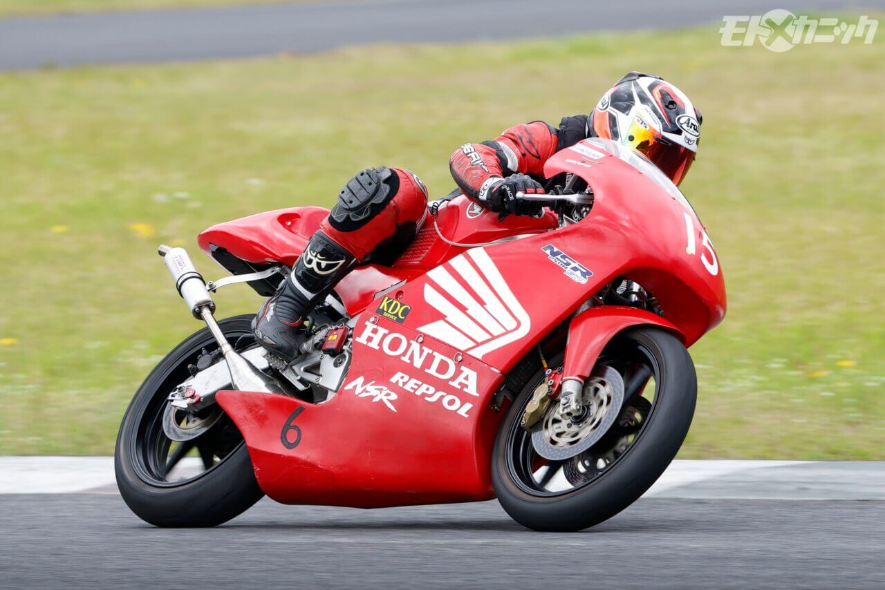オーヴァーレーシングプロジェクツ｜アストライド｜参加車｜CBX?TZR?ノートン？エグリ! 誰でもどんなスキルでもサーキットを満喫できる走行会イベントで見つけた、個性豊かな絶版車たち