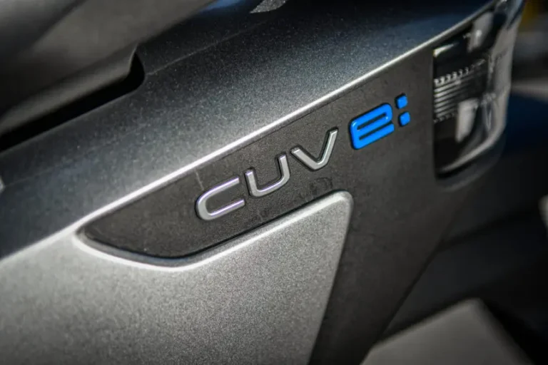 「補助金でPCXより安い!?」ホンダ新型EV「CUV e:」は実質33万円台！EV懐疑派ライターが衝撃を受けたコスパの真実