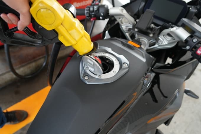 R1300RS|シュアラスターLOOPパワーショット「ザ・体感!!」BMW・R1300RS 編