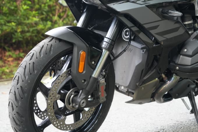 R1300RS|シュアラスターLOOPパワーショット「ザ・体感!!」BMW・R1300RS 編