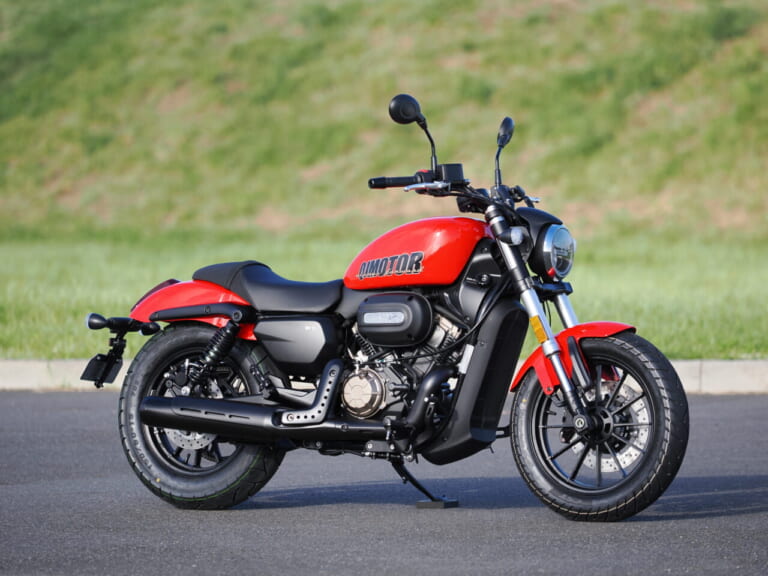 QJMOTOR|SRV12|【緊急試乗】シャドウやドラッグスターにもあった! 125ccながらVツインを投入したのはやっぱり!?【QJMOTOR SRV12】
