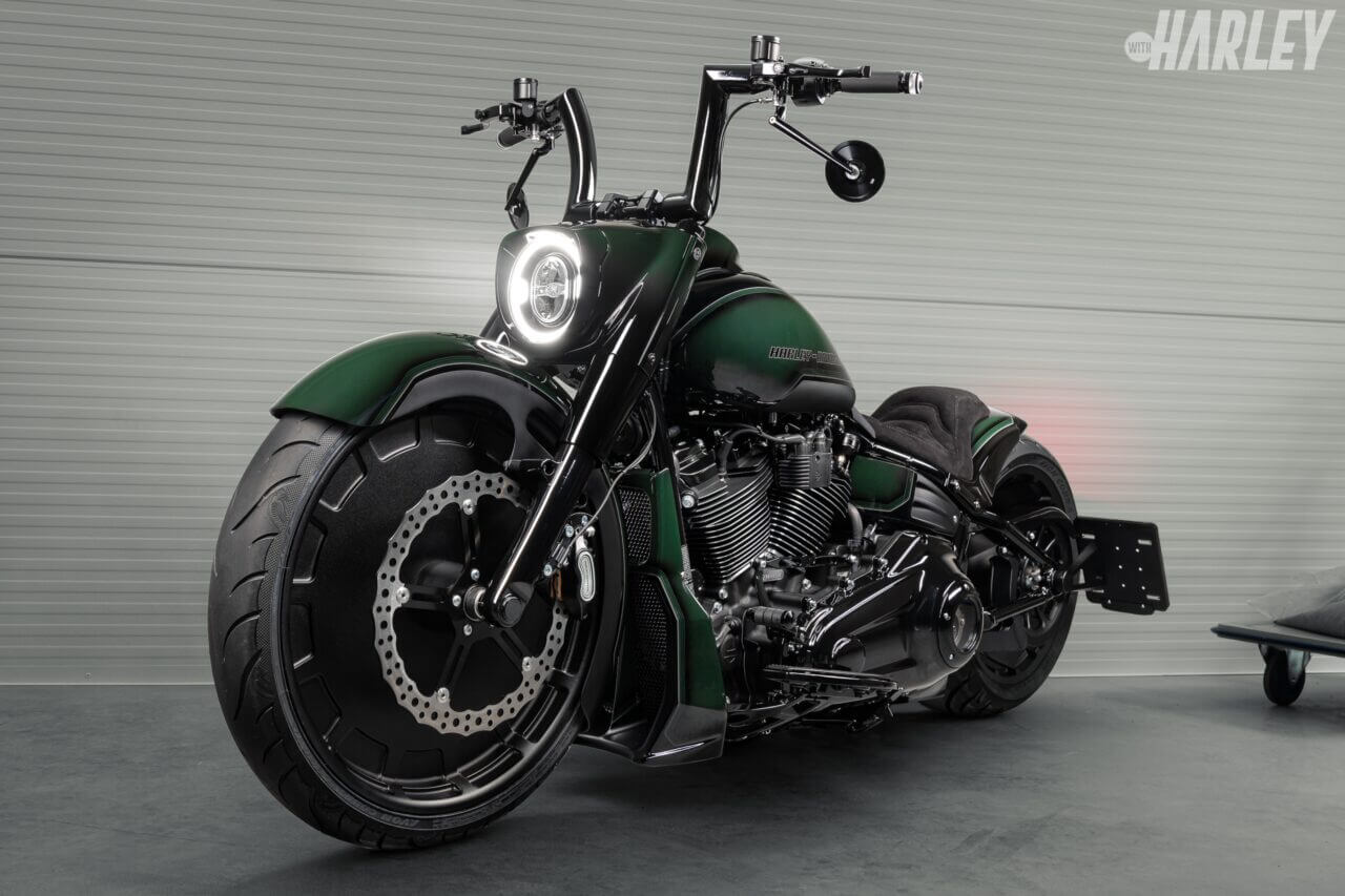 KILLER CUSTOM|Killer Bull 2″ Fat Handlebars ハンドルバー 4″/6″/8″/10″/12″ ブラック/クロム 2025-up ソフテイル対応(1″/ 1.25″)|ヨーロッパ、USAから輸入するスズキ&アソシエイツが取り扱う新作ハーレーパーツ〜part2