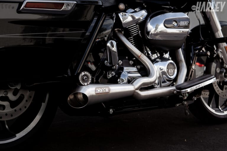 CONE PERFORMANCE EXHAUST|Breakaway フルエキゾースト ブラッシュドステンレス/ブラック|ヨーロッパ、USAから輸入するスズキ&アソシエイツが取り扱う新作ハーレーパーツ〜part2