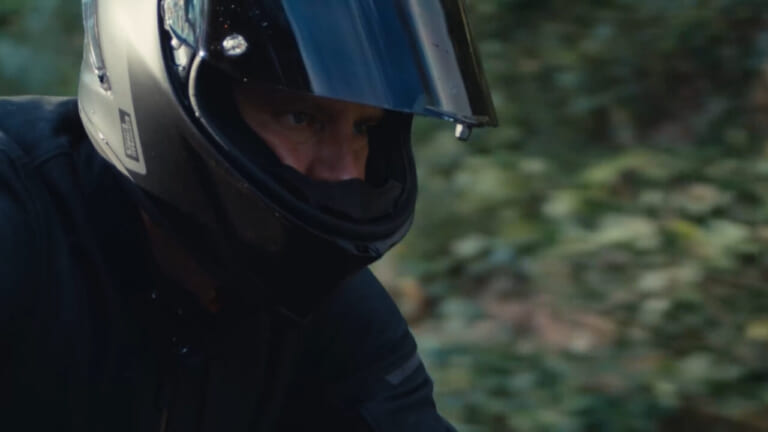 The Ones Who Ride|BMWトップが自らガレージで語る熱量! 公式ドキュメンタリー「The Ones Who Ride」第2弾が解禁、マン島TTの狂気に迫る