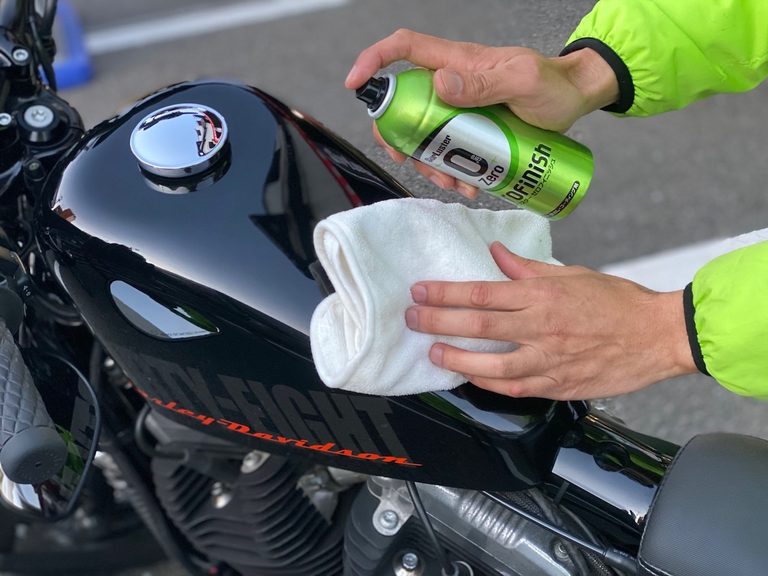 バイクメンテのトリセツ|お手軽バイクメンテナンスの必需品 汚れ落とし&ツヤ出しスプレー・ゼロフィニッシュのトリセツ