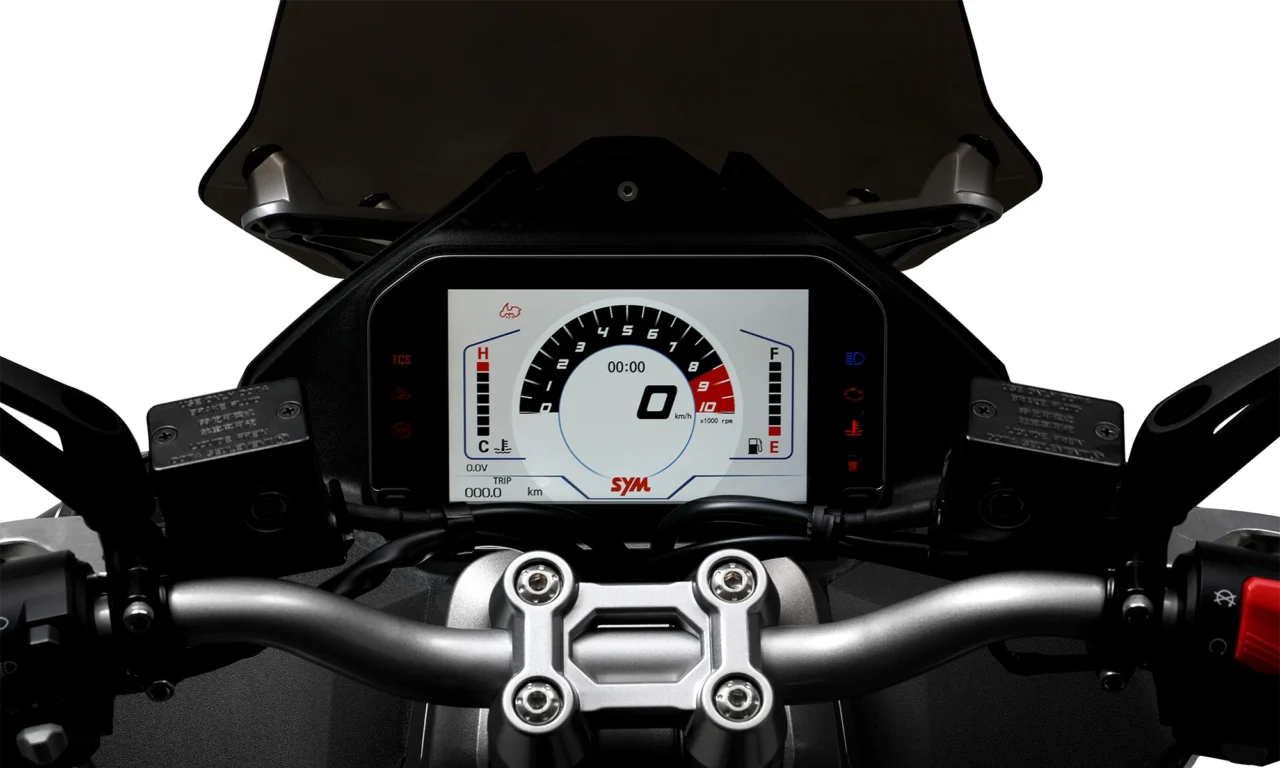 SYM ADX 250|欧州8000km砂漠走破の血統! スマホ連携&TCS装備の本格クロスオーバー250ccスクーターが台湾SYMから上陸中【ADX 250】