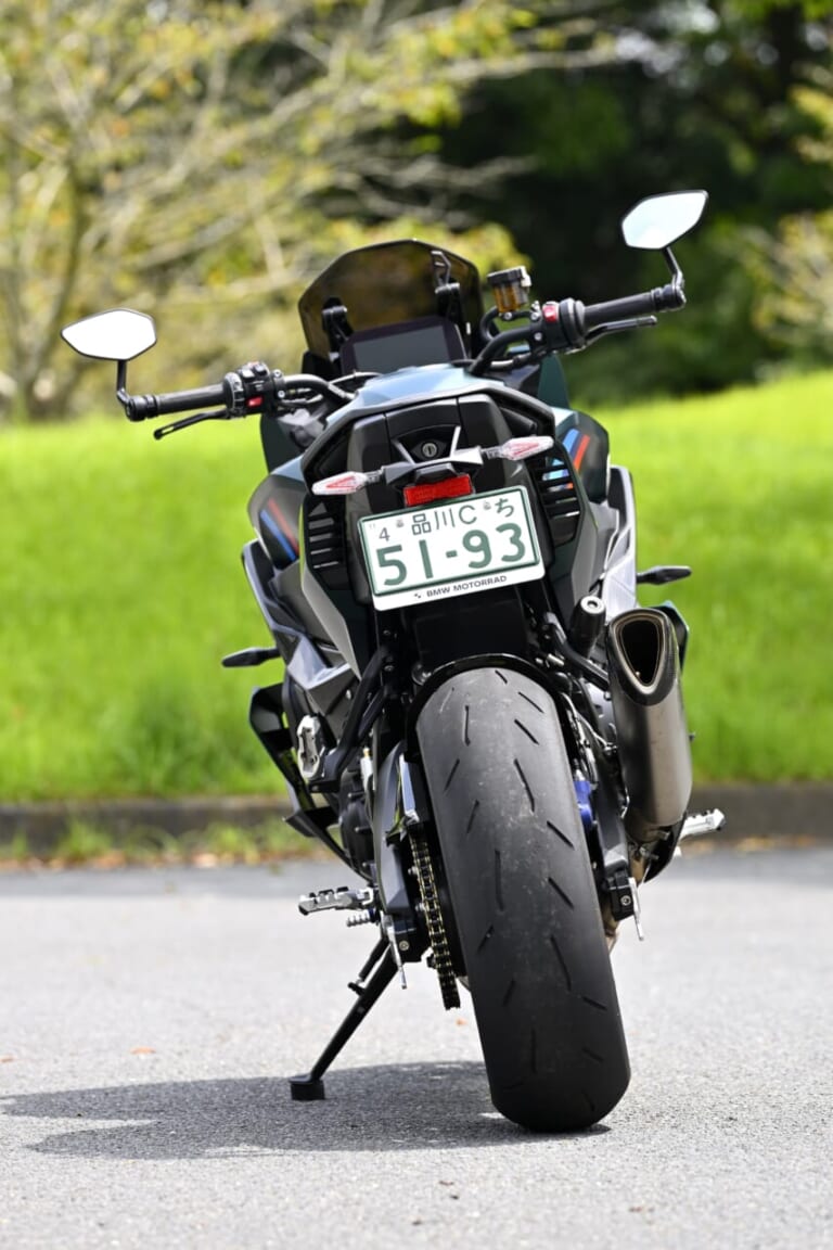BMW M1000XR｜【走りに集中する“Mシリーズ”らしい高いスポーツ性をとくと味わえ！】BMW M1000XR試乗レポート