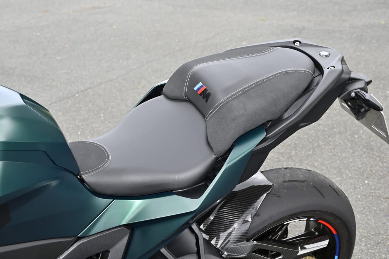BMW M1000XR|【走りに集中する“Mシリーズ”らしい高いスポーツ性をとくと味わえ!】BMW M1000XR試乗レポート