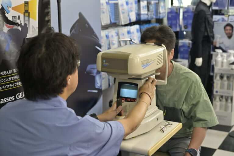 ダブルオーグラスギア|【長距離移動がラクになる!?】メガネのスペシャリストが作り上げる“バイク専用”のクリアな視界