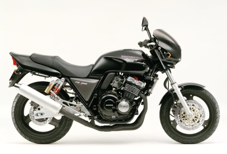 HONDA CB400 SUPER FOUR VERSION R｜“R”は伊達じゃない! 1万2000rpmで53馬力を解き放つホンダ「CB400 SUPER FOUR バージョンR」の伝説と技術