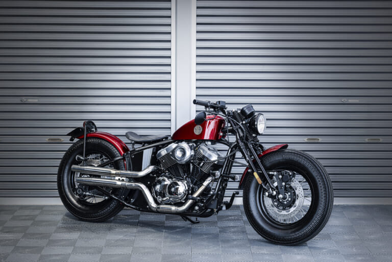 THUNDER MOTORCYCLES Softail Thunder250｜「ヴィレヴァンでバイク販売!?」本棚の奥にカスタム感溢れるVツインクルーザーが君臨! 遊べる本屋×サンダーモーターサイクルが仕掛ける前代未聞のガレージ空間