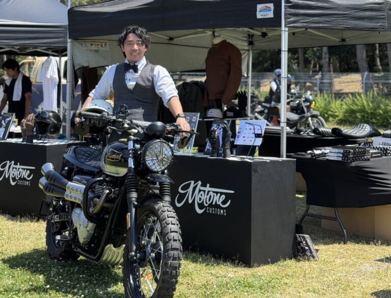 モートーンカスタムズ_TRIUMPH NATIONAL RALLY 2026|モートーンカスタムズの精巧パーツ&新作アパレルを展示! 「TRIUMPH NATIONAL RALLY 2026」にプロトが堂々ブース出展