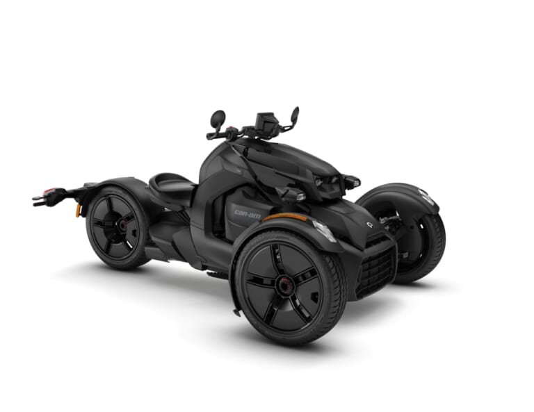 BRP CAN-AM RYKER ｜AT普通免許で乗れる前2輪トライクCan-Amが劇的進化！新設計3気筒の新型ライカーとAndroid対応のスパイダーが登場