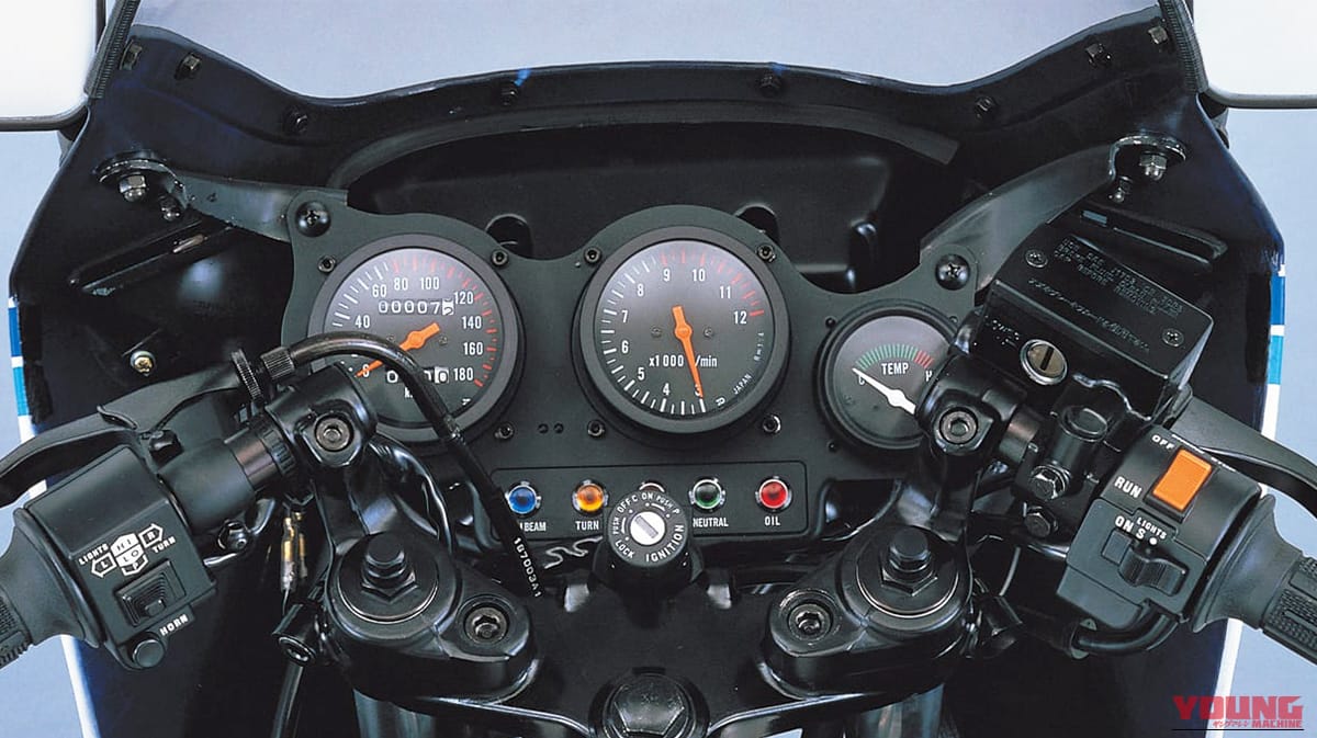 「今見てもやっぱカッコいいわ…」40年以上前のモデルとは思えない！ ひと目でわかるカラーリングとアルミフレームが印象的な名車［スズキ RG250Γ］