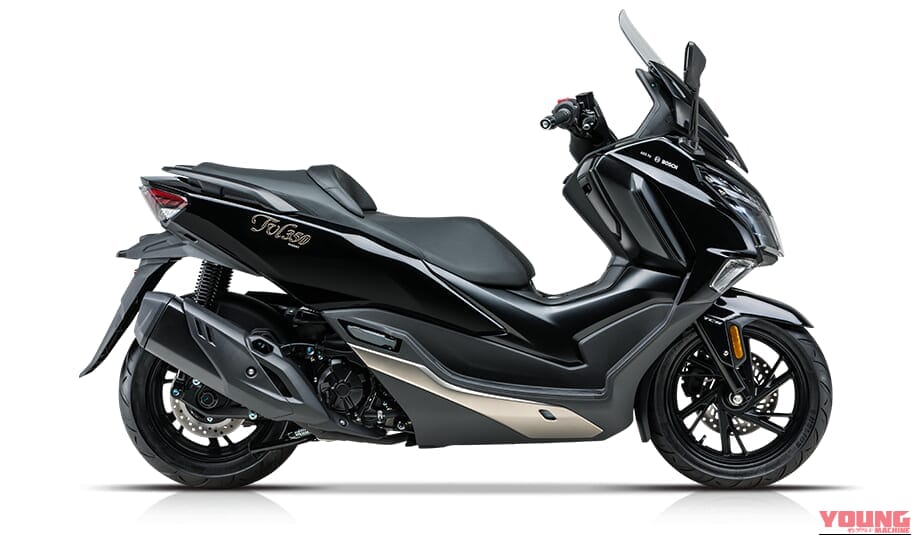 HAOJUE TVL350｜350ccビグスクの新刺客! スマホが鍵になる最新デジタル機能を備えたビッグスクーターが中国から登場【豪爵TVL350】