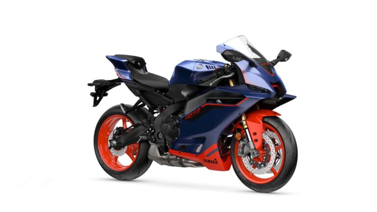 YAMAHA YZF-R9｜つや消し紺に朱色の差し色が映える! 新色2色を引っ提げてヤマハの120馬力3気筒スーパースポーツ「YZF-R9」2027年モデルが登場