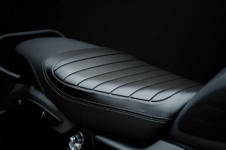 SUZUKI GN 160｜時代を超越するクラシックデザインに162cc＋フロントABS! タフに走るスズキ「GN 160」がコロンビアで登場