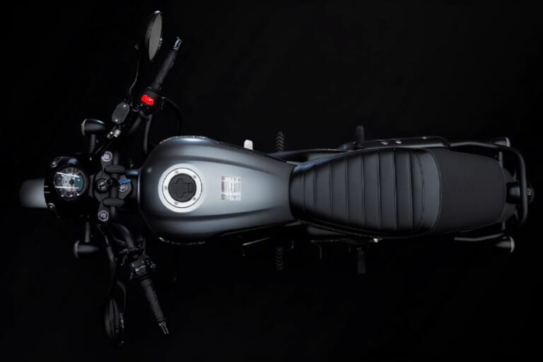 SUZUKI GN 160｜時代を超越するクラシックデザインに162cc＋フロントABS! タフに走るスズキ「GN 160」がコロンビアで登場