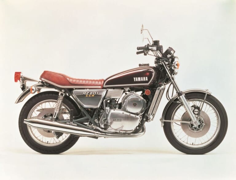ヤマハ RZ201|【70年代ロータリーエンジン全史】スズキRE-5/ハーキュレスW2000/バンビーンOCR1000とヤマハ/ホンダ/カワサキの幻の試作車たち