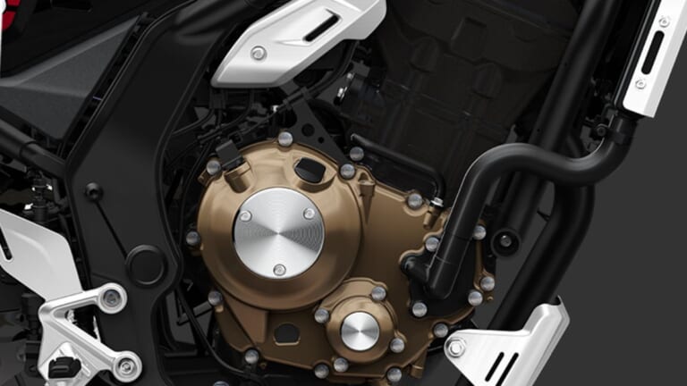 HONDA CB250SS CONCEPT｜赤ストライプのタンクと2エンドマフラーを採用したスクランブラースタイル! ホンダ「CB250SSコンセプト」が2027年春に市販化へ