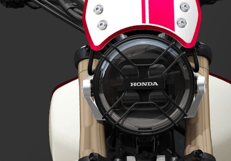 HONDA CB250SS CONCEPT｜赤ストライプのタンクと2エンドマフラーを採用したスクランブラースタイル! ホンダ「CB250SSコンセプト」が2027年春に市販化へ