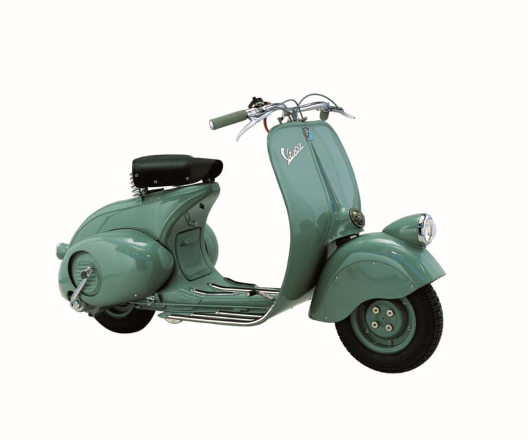 VESPA Primavera98｜【限定30台】初代Vespa 98着想のホイールと冷却グリルが復活! トーン・オン・トーンのグリーン仕立て「プリマベーラ 80th」が国内予約スタート