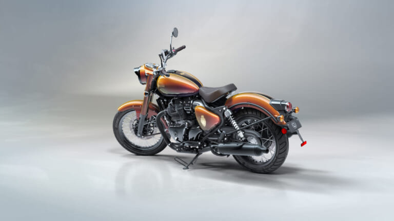 royal enfield 125th Anniversary Edition HYPERSHIFT CLASSIC ｜【日本限定35台】光の角度で表情が変わる特別なグラデーション! ロイヤルエンフィールド125周年記念モデル「HYPERSHIFT CLASSIC 650」が登場