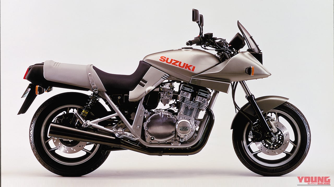 1983年モデルの、スズキ GSX750S［S2］｜「なんでそうなるのよ…」ユーザーを落胆させた通称“耕運機ハンドル”。今では個性として評価する声も。高い走行性能を誇った44年前のスズキの名車［GSX750S］を紹介